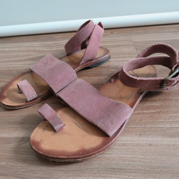 FREE PEOPLE Torrence Ankle Wrap Suede Sandals in Mauve Purple Boho - Size US 6.5 - Picture 2 of 16